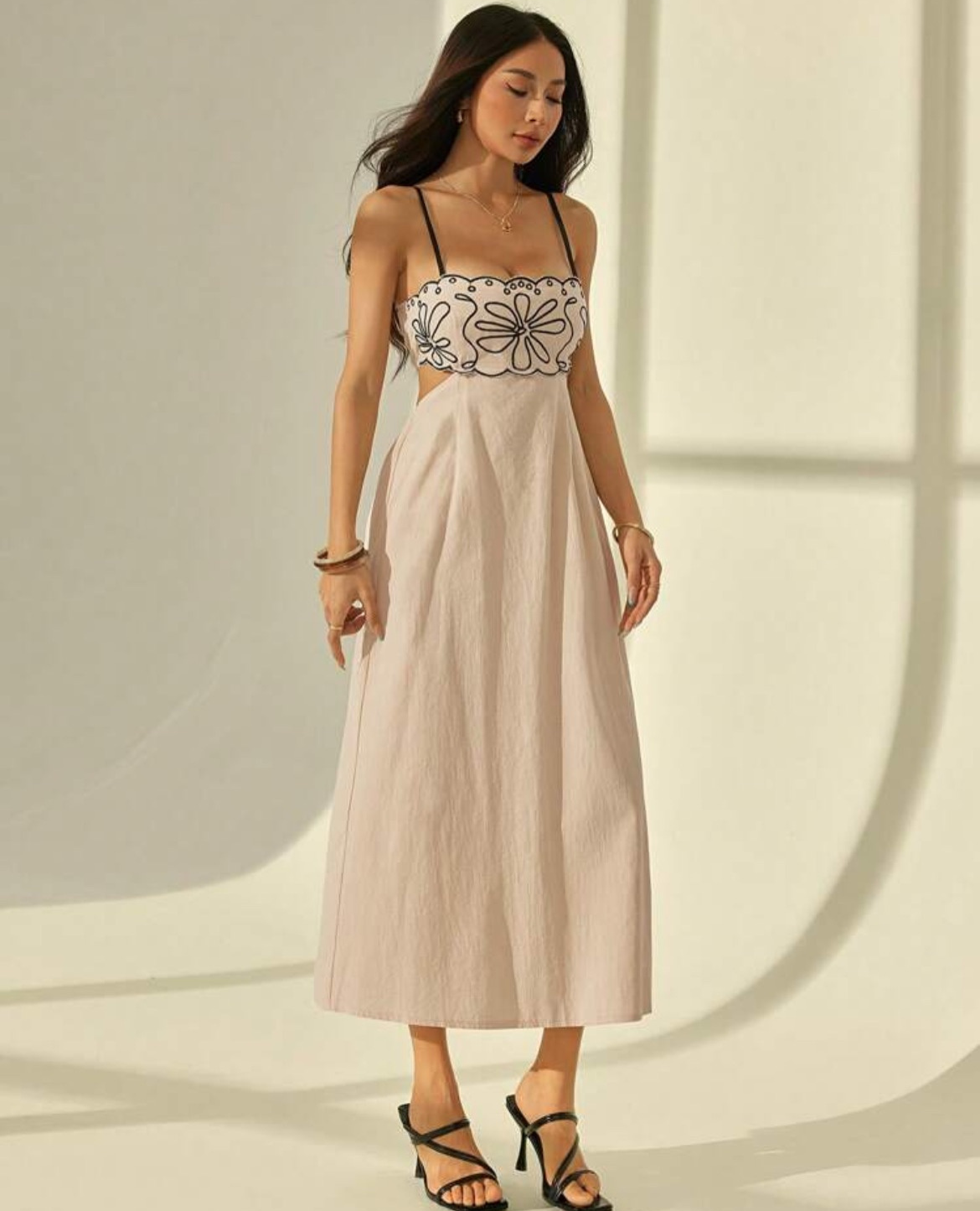 Lungo Dress